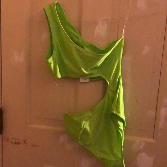 Swim suit - Picture 1 of 1